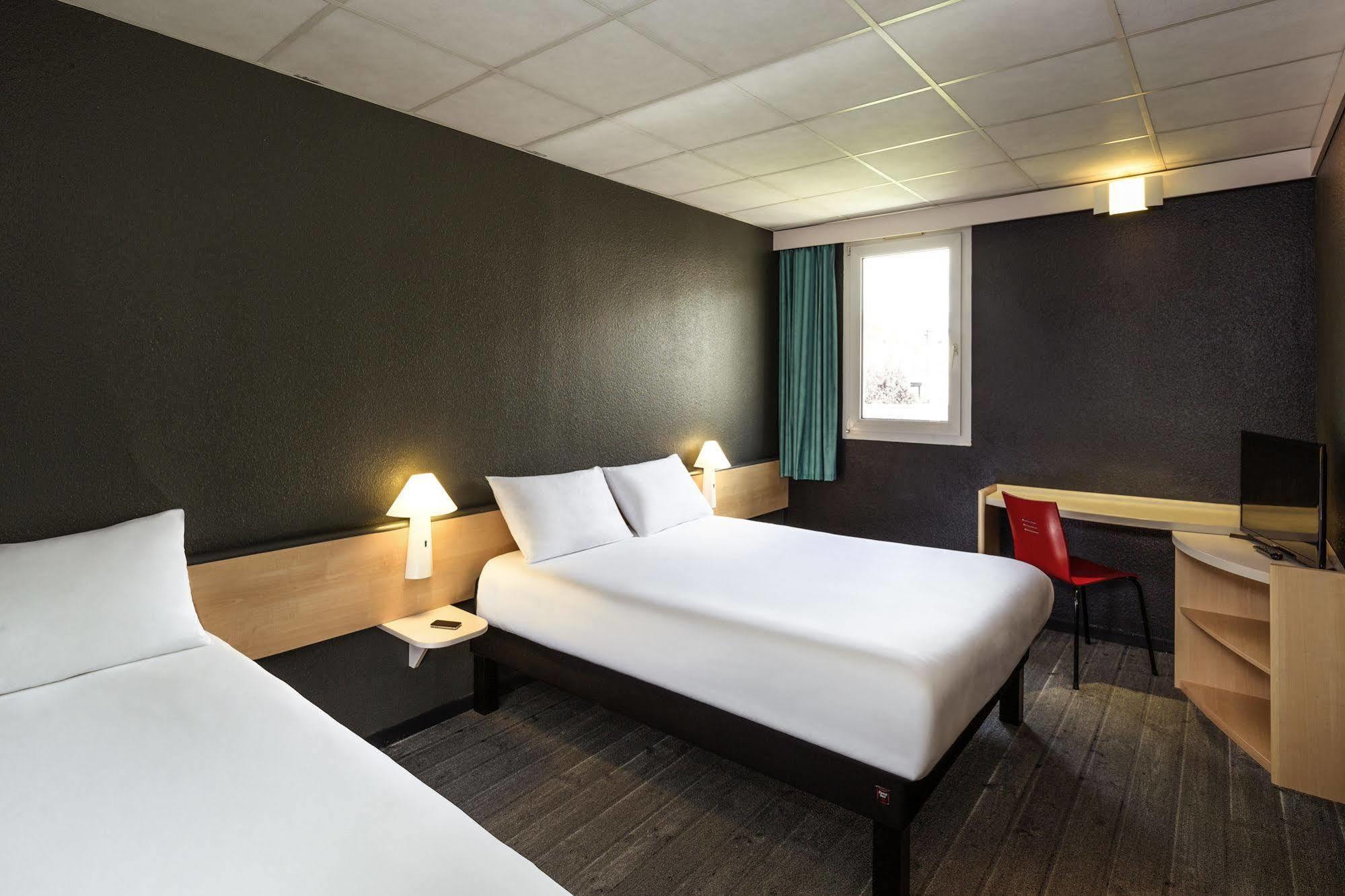Ibis Lannion Hotell Eksteriør bilde